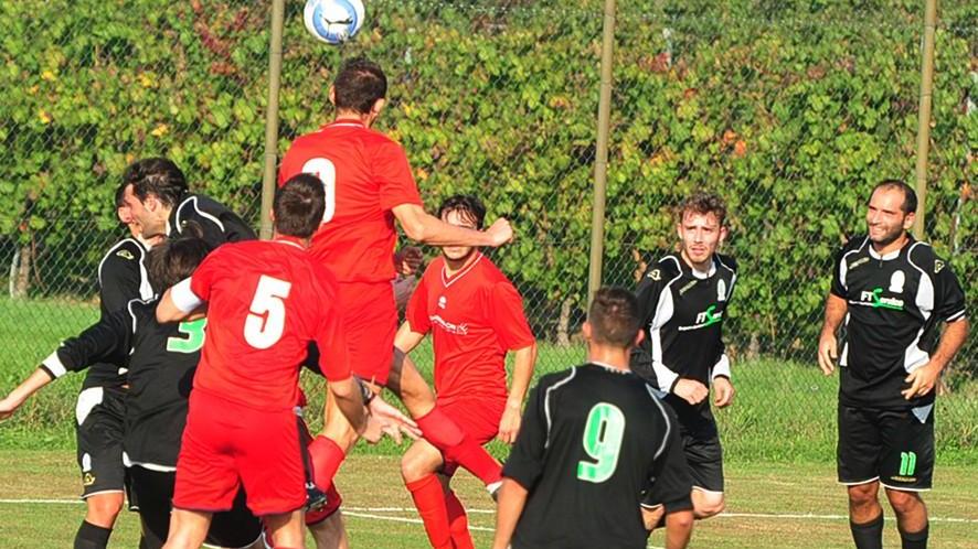 Rizzuto schianta il Camposanto con una tripletta