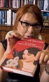 Un inno alla vita con i “cento violini” di Syusy Blady 