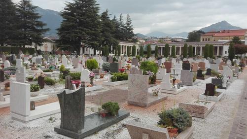 Aborto: area cimitero per feti a Saronno