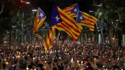 200mila manifestanti a Barcellona