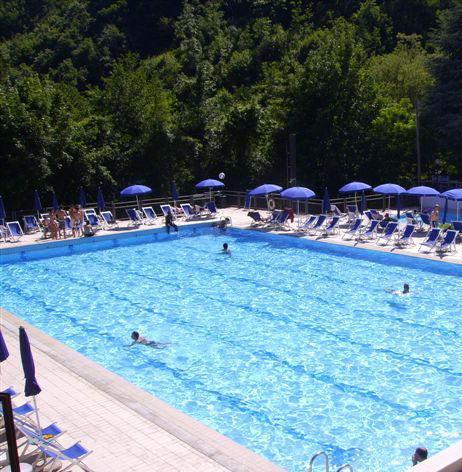 Telecamere e piscina, due bandi in Regione