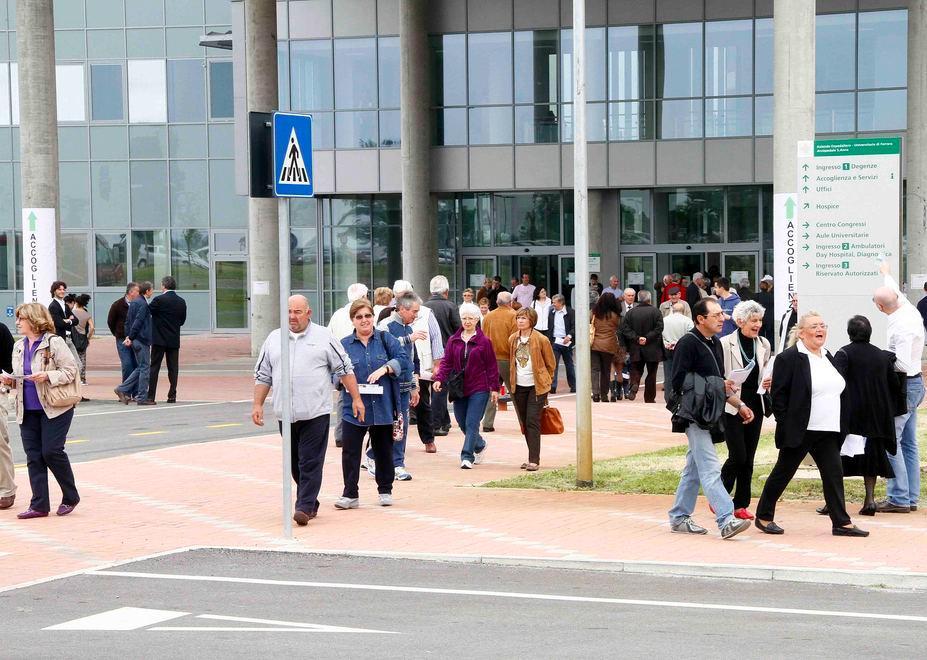 La sanità che non va «Otto mesi prima di fare una visita» 