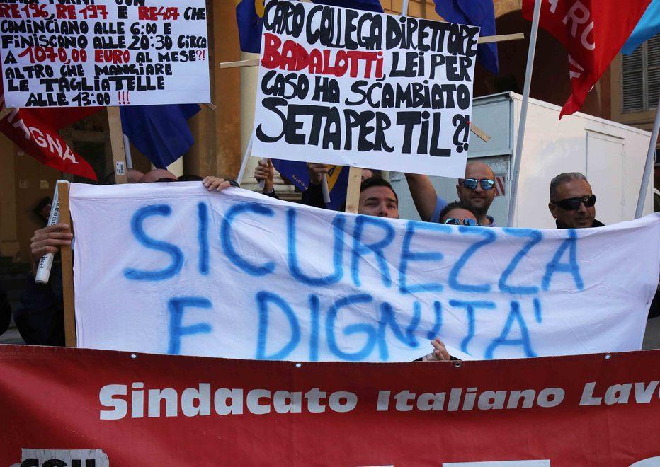 Seta, stop degli autobus e si annunciano altri scioperi 