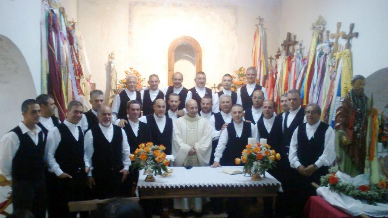 L’ultimo saluto del paese a zio Giacomo