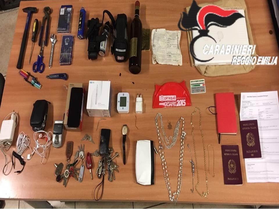 Reggio Emilia: sorpreso mentre ruba in un camper, aggredisce il proprietario