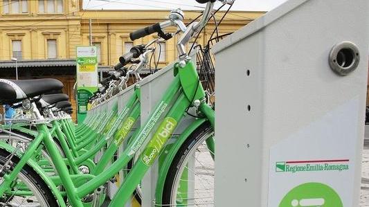 Modena, flop del bike sharing il progetto regionale sarà smantellato
