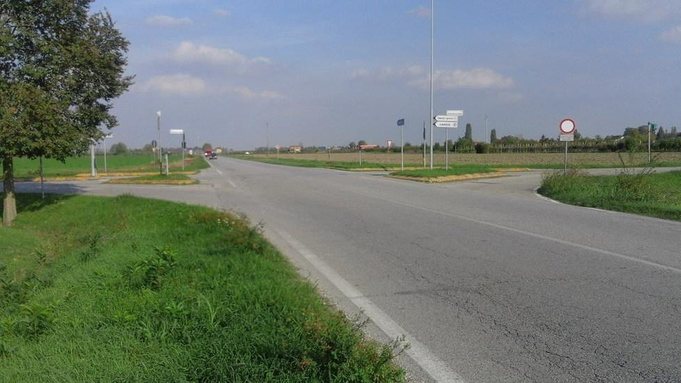 Allarme sicurezza sui passaggi pedonali «Non solo strisce»