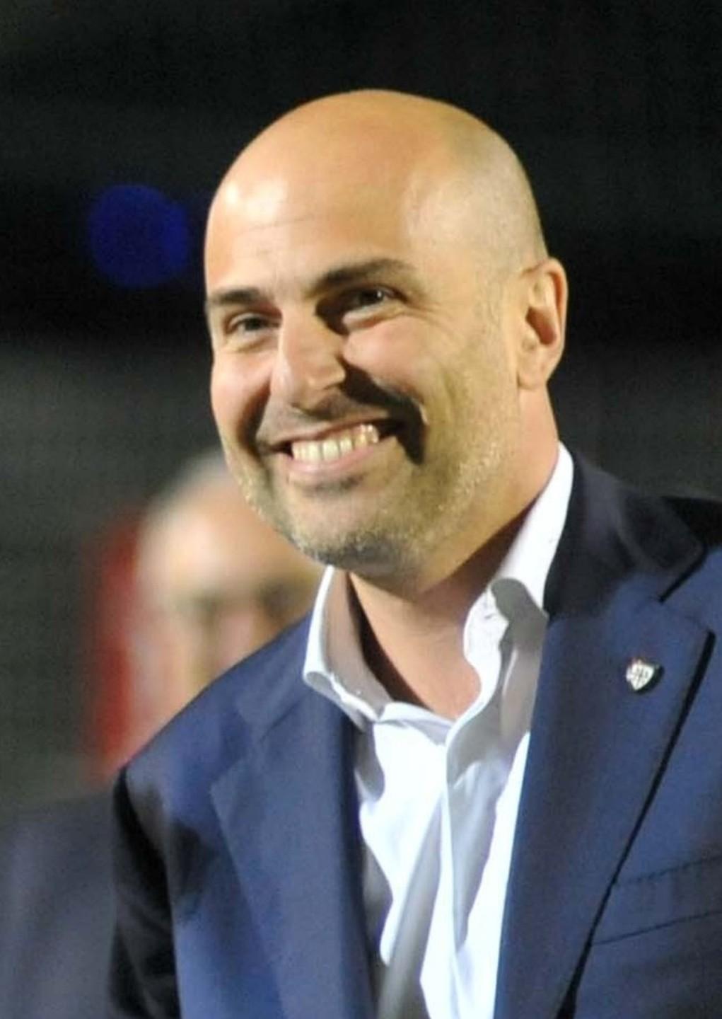 Una panchina e due campionissimi legati alla Sardegna 