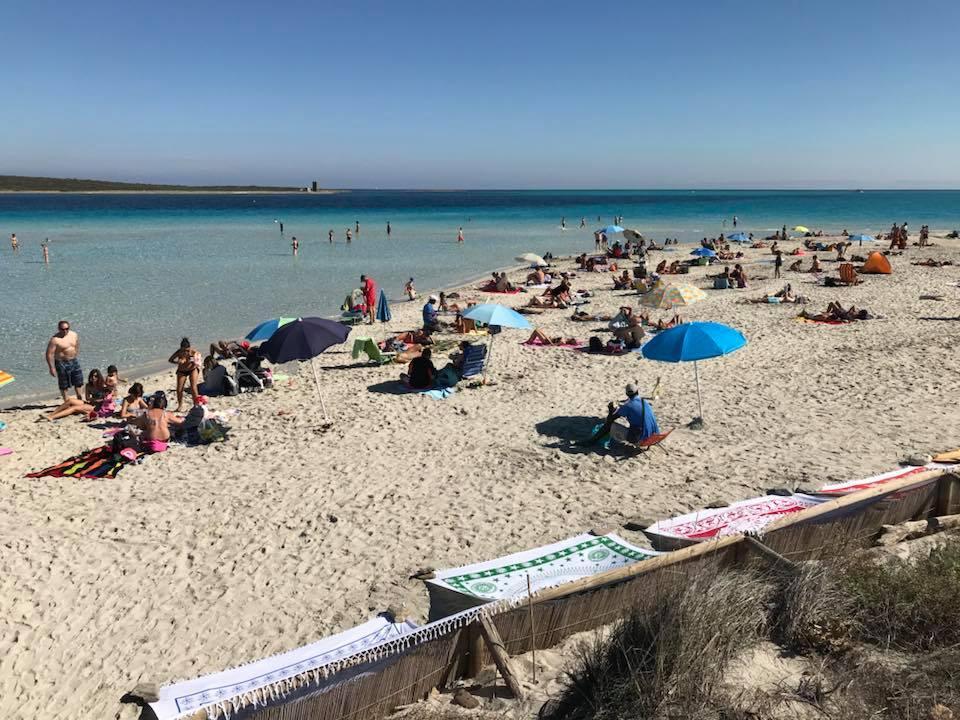 La Pelosa in una foto scattata il 18 ottobre e pubblicata sulla pagina Facebook Spiaggia La Pelosa - Stintino