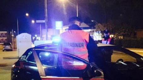 Coppia di anziani sorprende i ladri sul terrazzo di casa