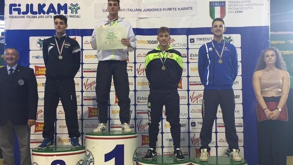 Karate, Guarguaglini di bronzo agli italiani