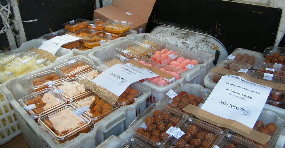 Sequestrati tre quintali di dolci pericolosi 