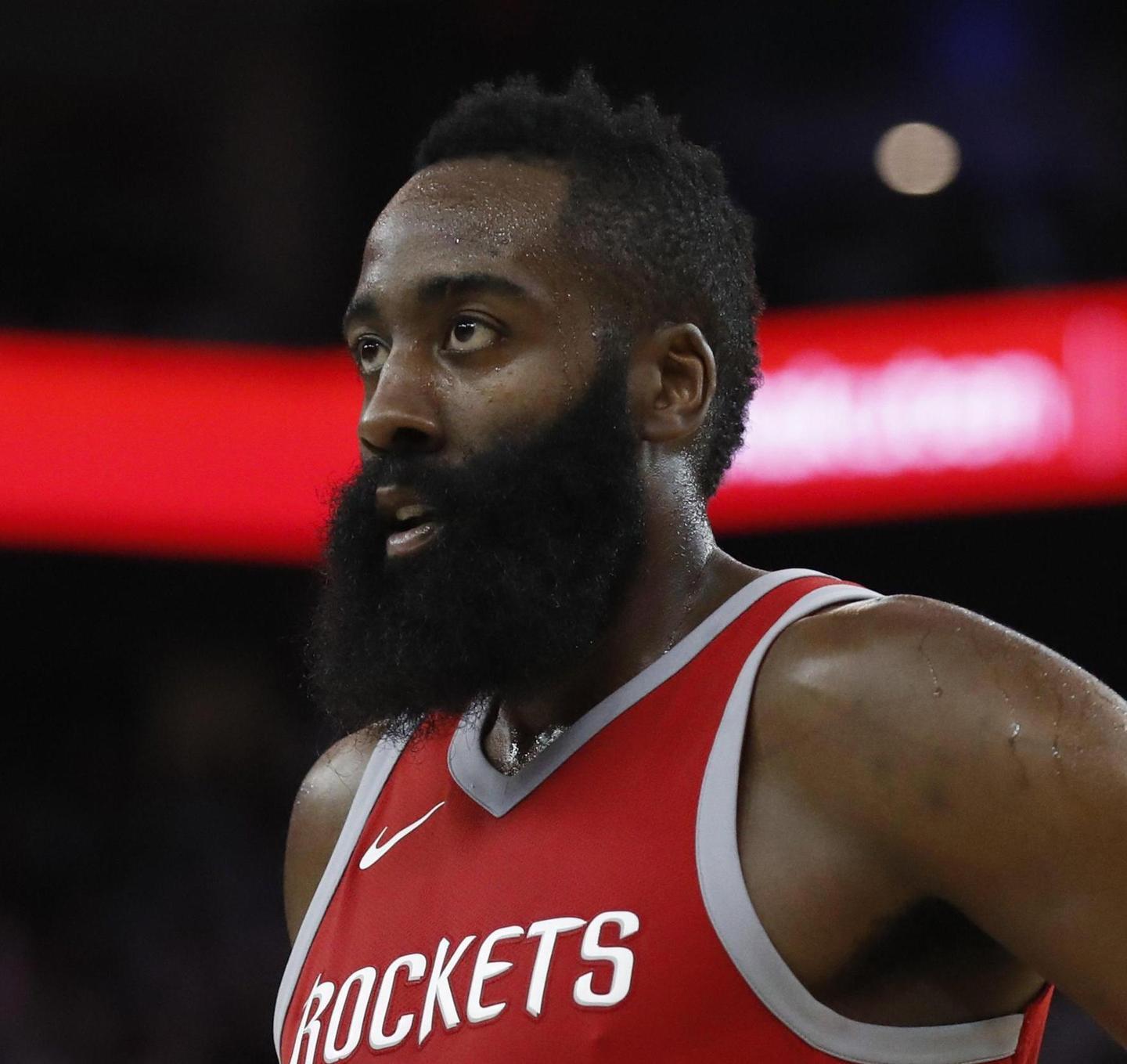 Nba, esordio no per i warriors