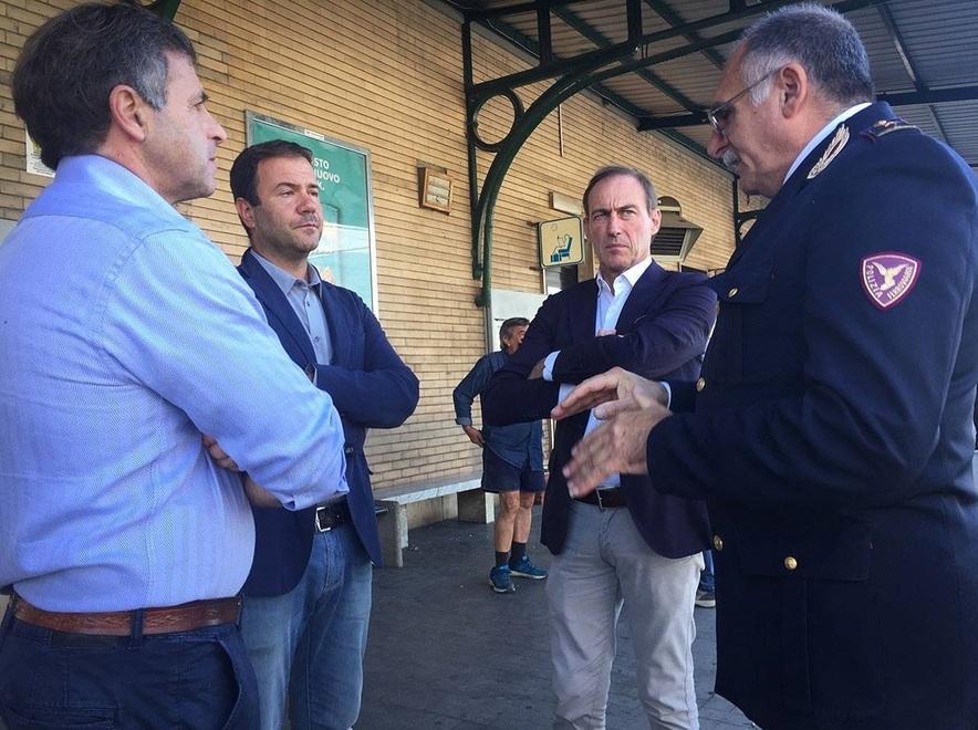 Stop ai bivacchi notturni alla stazione 