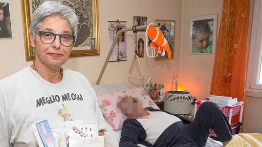 Modena, malato di leucemia costretto ad uscire prende tre polmoniti