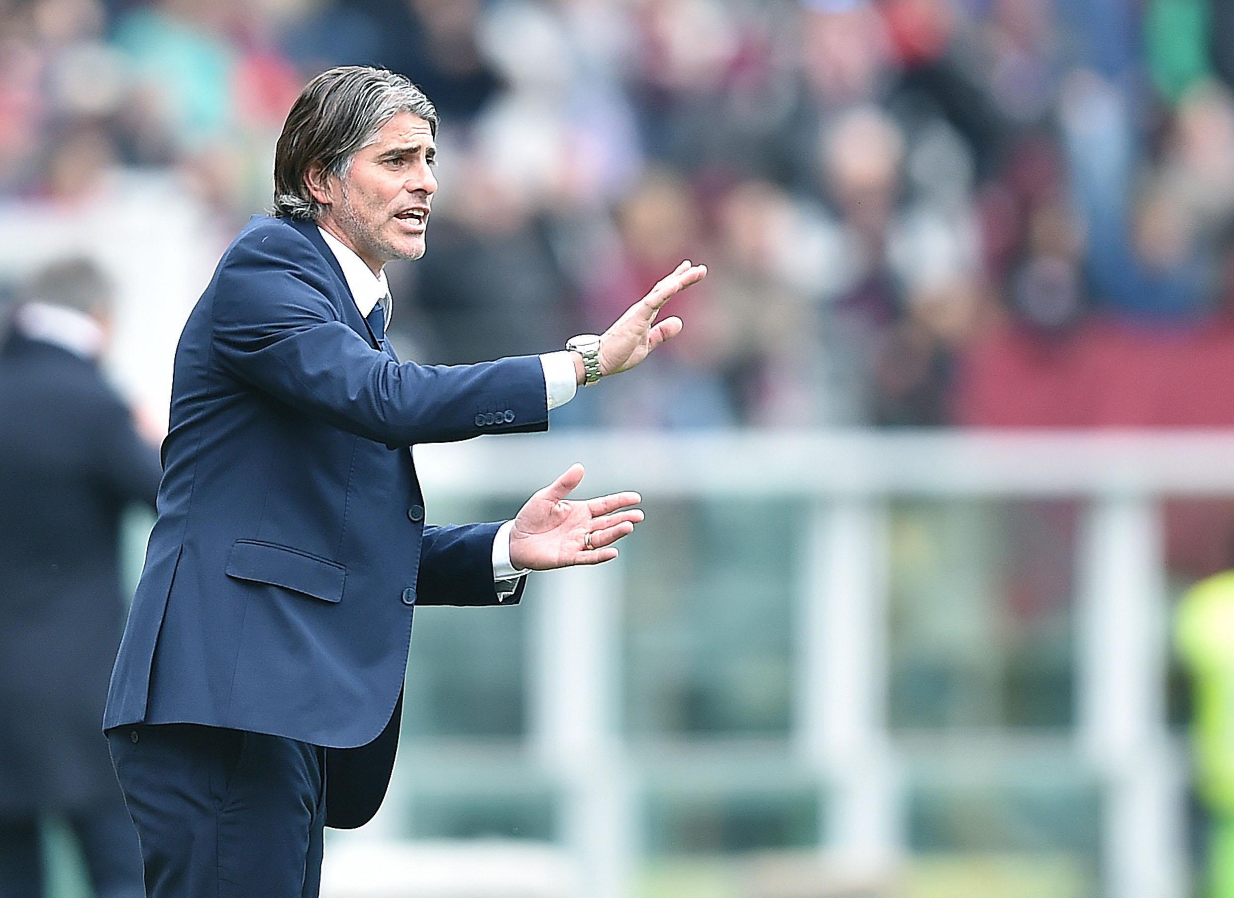 L'allenatore del Cagliari Diego Lopez