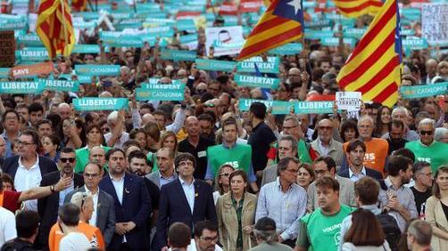 Catalogna, in 450mila a manifestazione di Barcellona 
