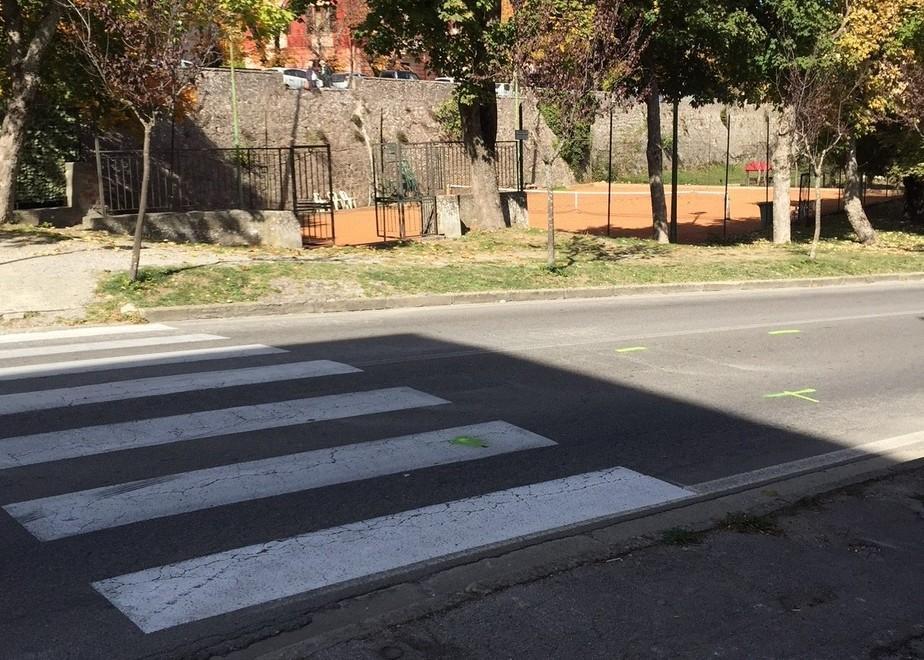 Viale dei Mille «Vogliamo i dossi e gli autovelox» 