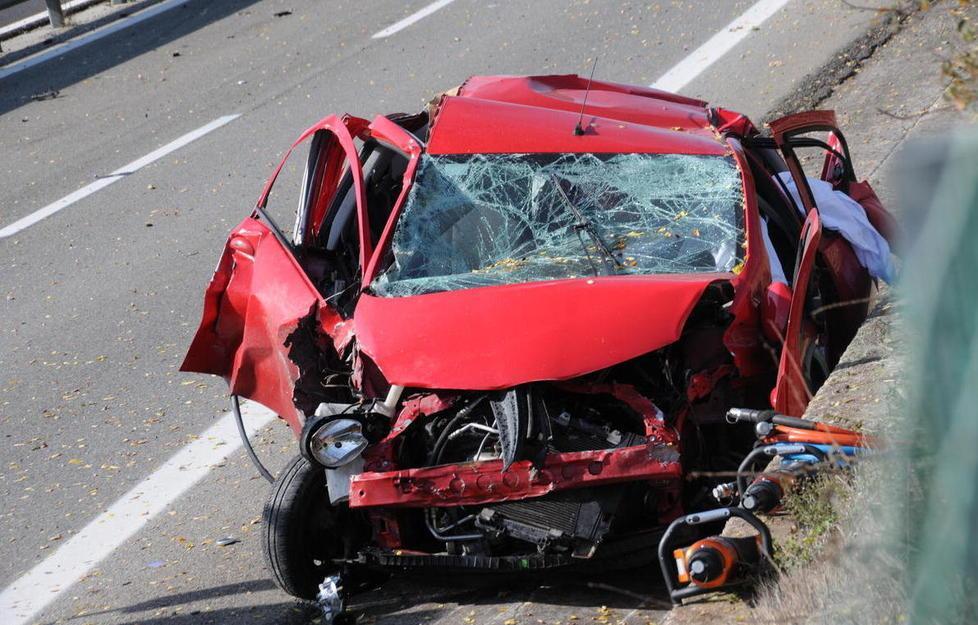 Velocità, l’ipotesi è omicidio stradale 