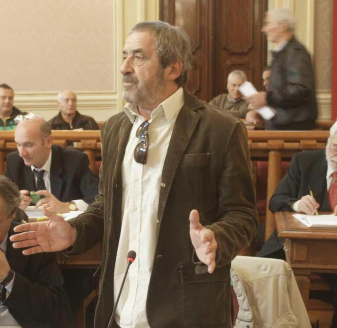 «Ci ha portato nel disastro euro e ha firmato la fine del cantiere»
