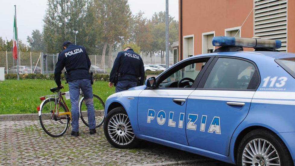 Mette in vendita bici rubata Il proprietario la riconosce