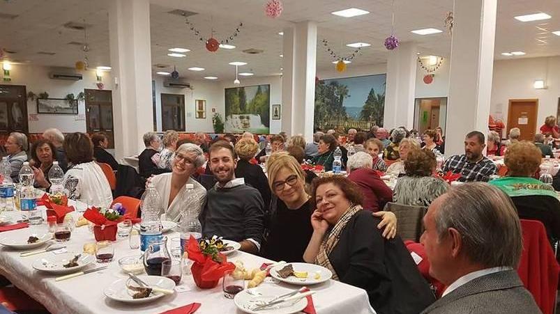 Sono cento le famiglie aiutate dalla Croce Rossa