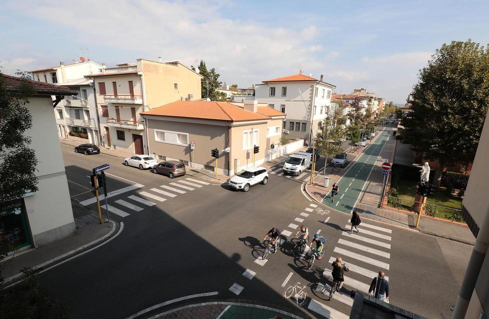 Una veduta di via Masini a Empoli (Foto Agenzia Carlo Sestini)