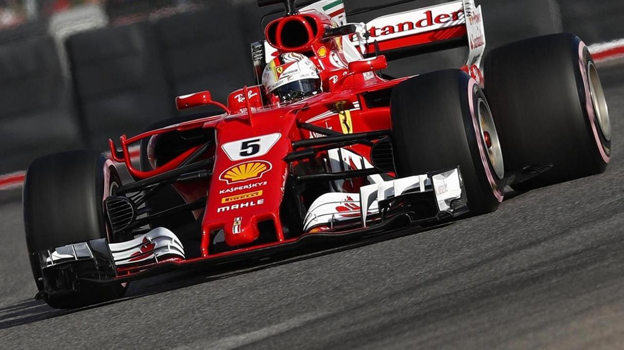 Hamilton non fa sconti e Vettel s’inchina