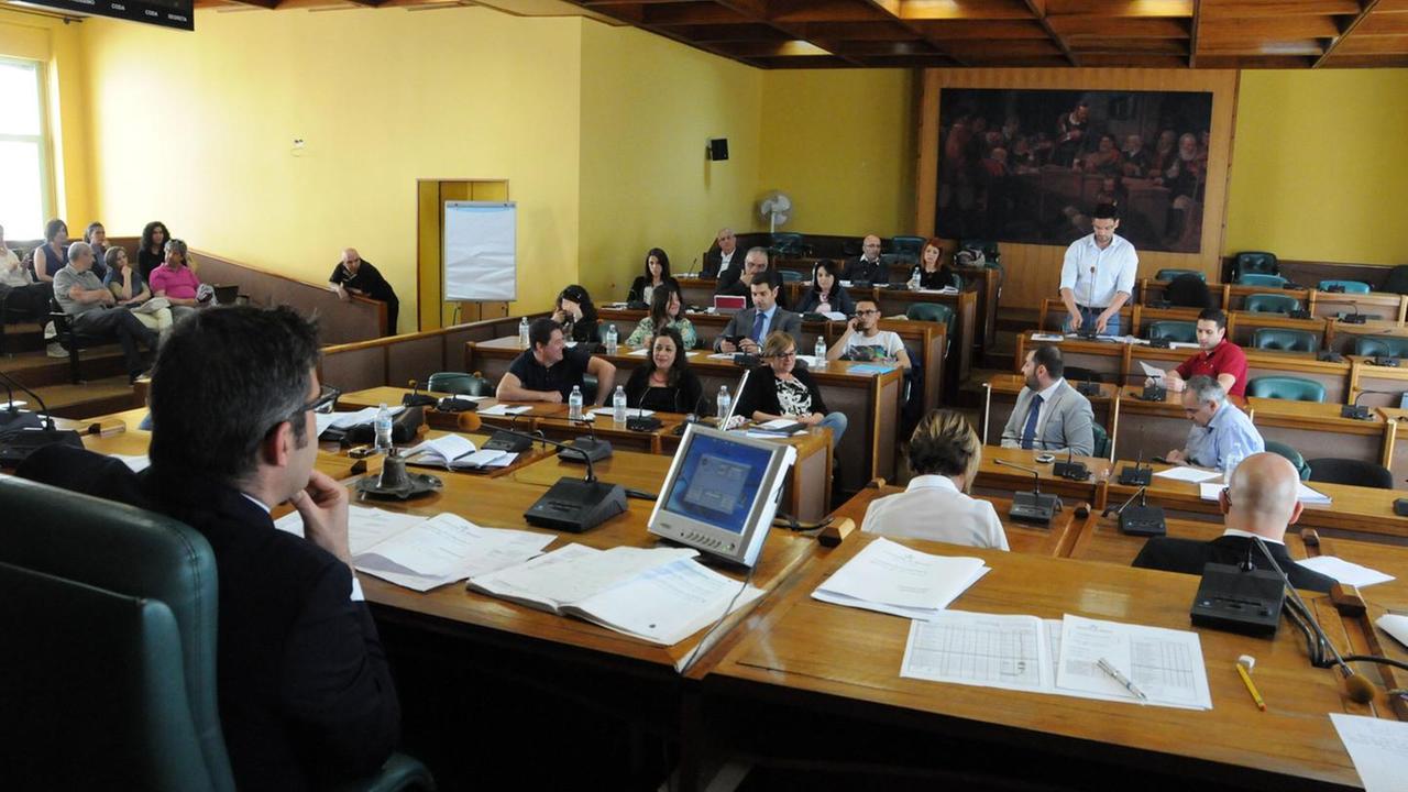 La minoranza sferra l’attacco: «Così la giunta Soddu sbaglia»