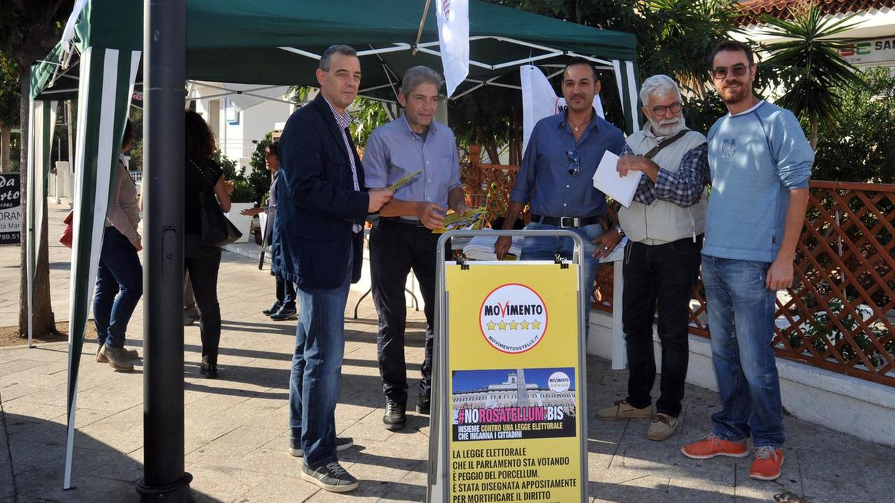 Il M5S in piazza contro il Rosatellum