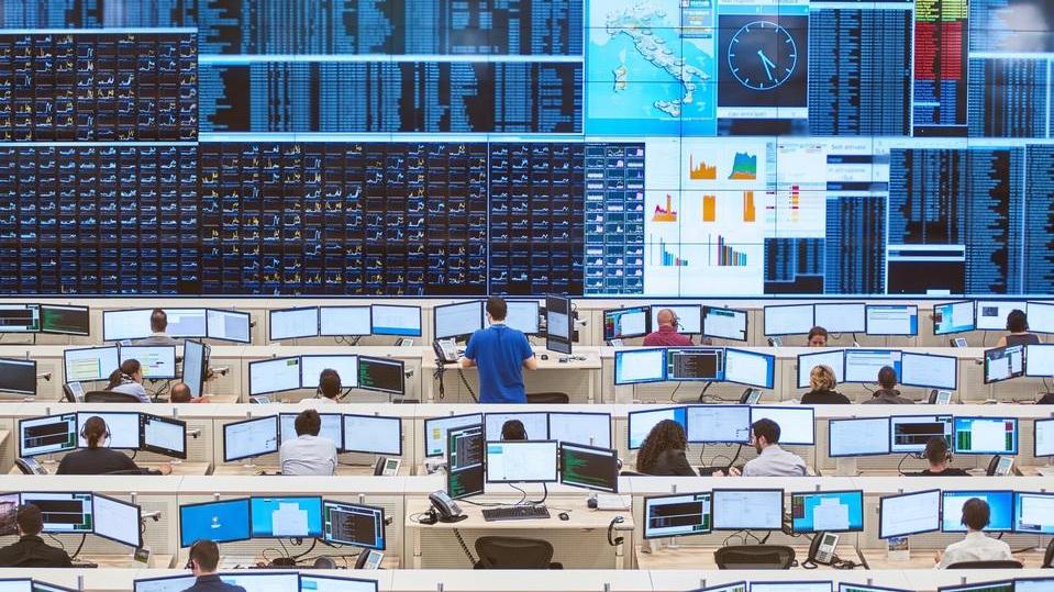 Welcome, l'azienda toscana lancia la sfida ai big della telefonia. Ecco come - Video