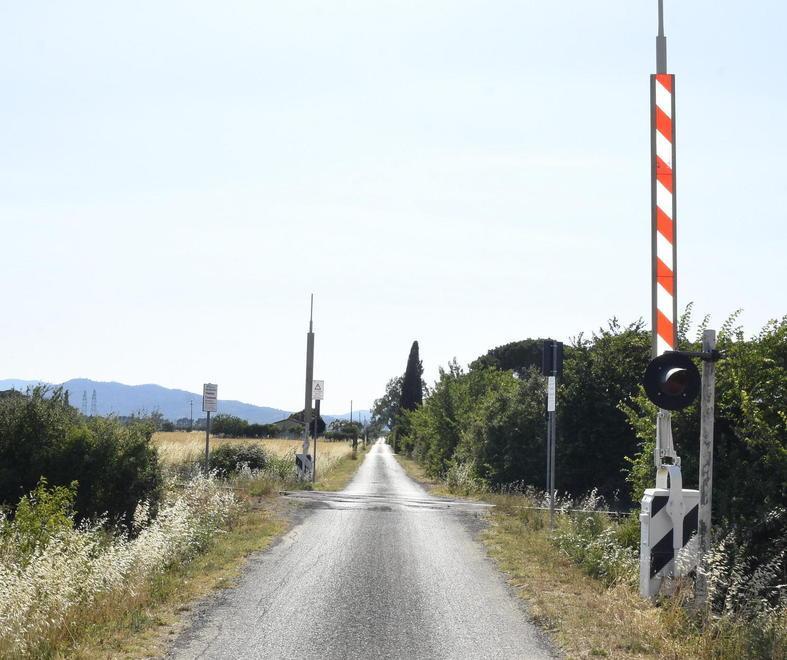 Guasto al passaggio a livello, disagi sulla rete ferroviaria