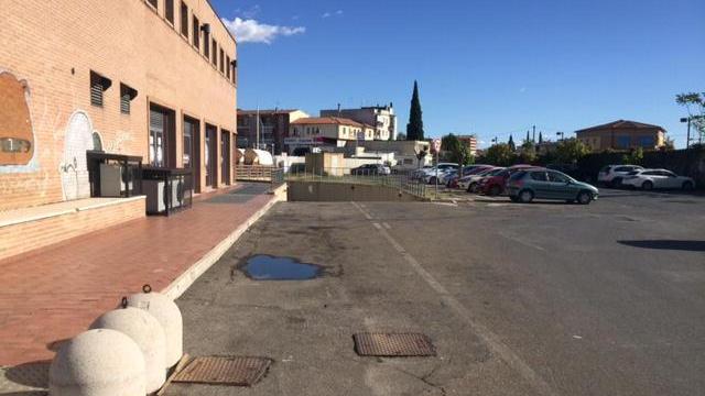 Un parcheggio con 70 posti auto finisce all’asta