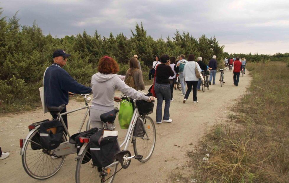 No degli ecologisti alla ciclopista nel Parco 