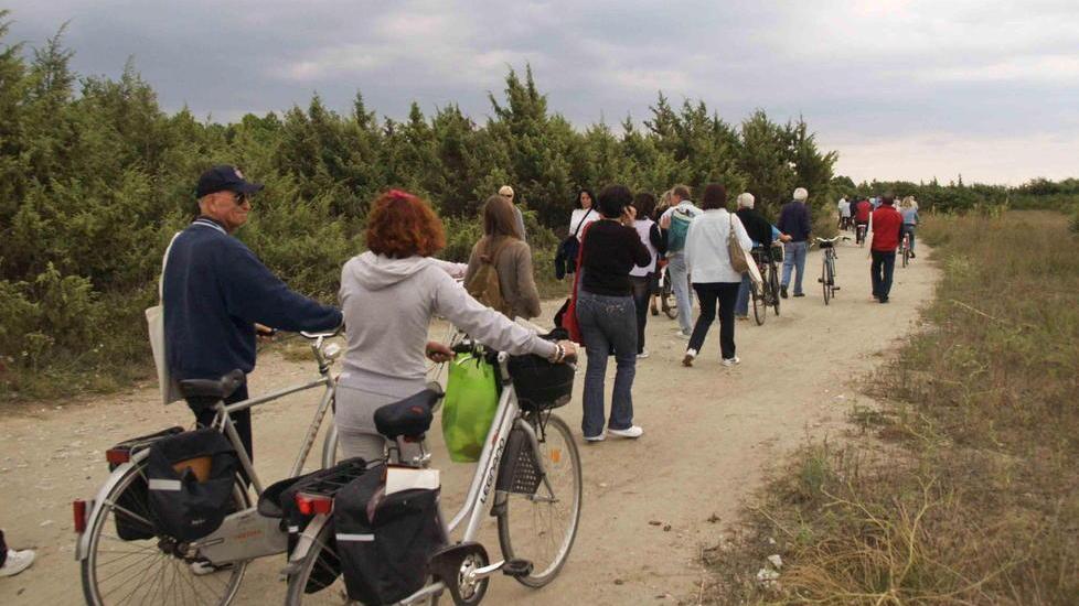 No degli ecologisti alla ciclopista nel Parco