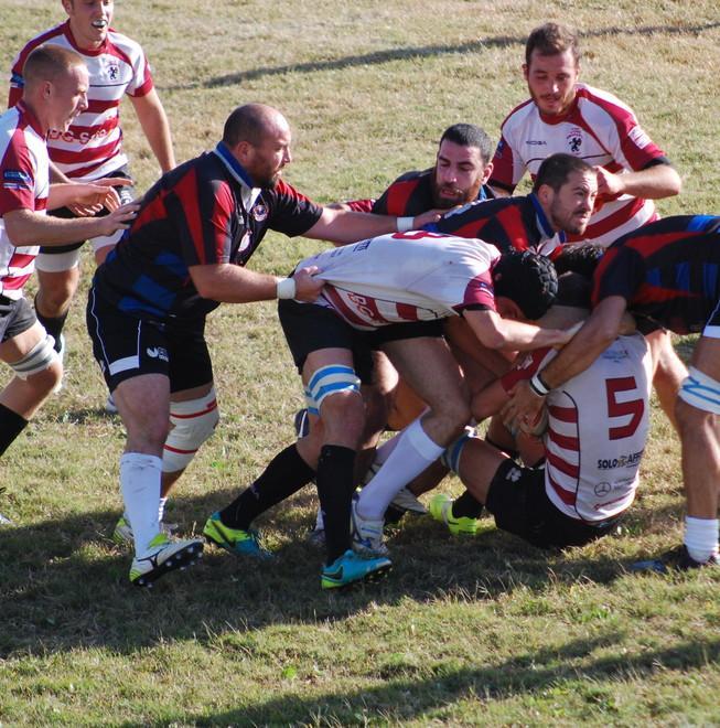 Lions show, i Cavalieri cadono a terra 