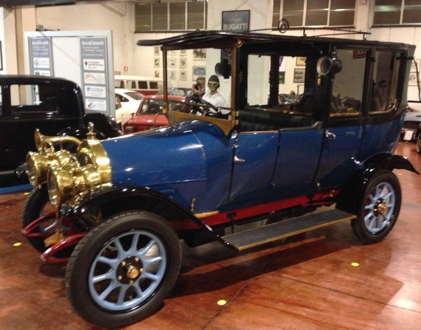 La Motor Valley fa fuori lo storico Museo dell’auto