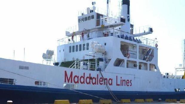 Maddalena Lines molla gli ormeggi