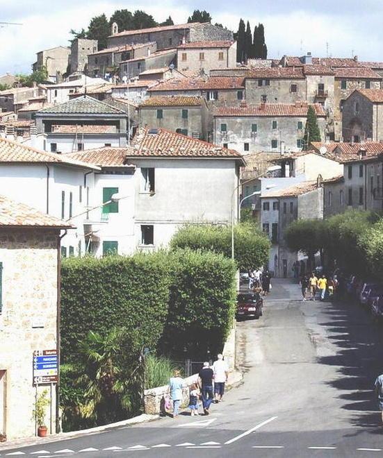Cento camere, spa e bioarchitettura per il centro termale 