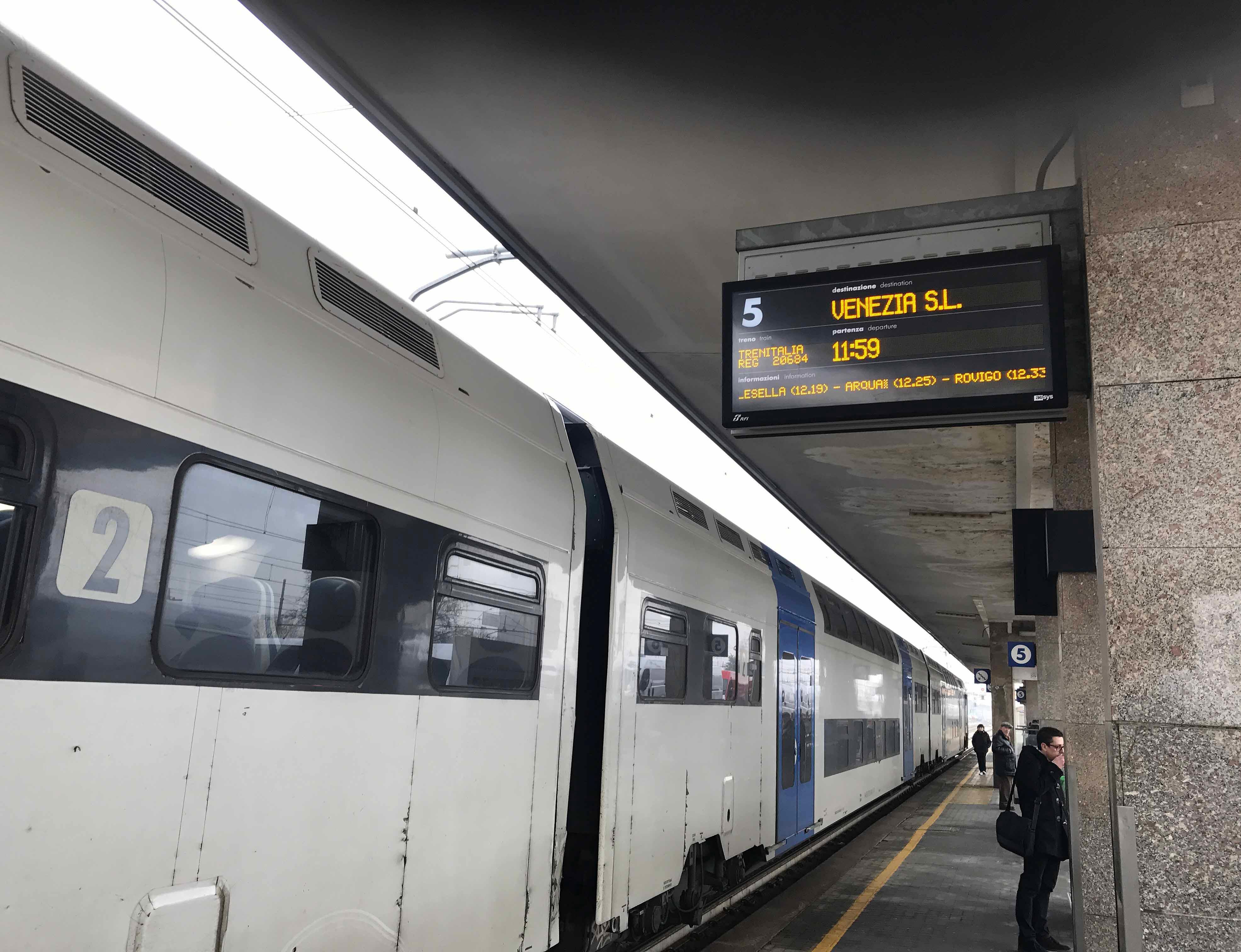 La stazione di Ferrara