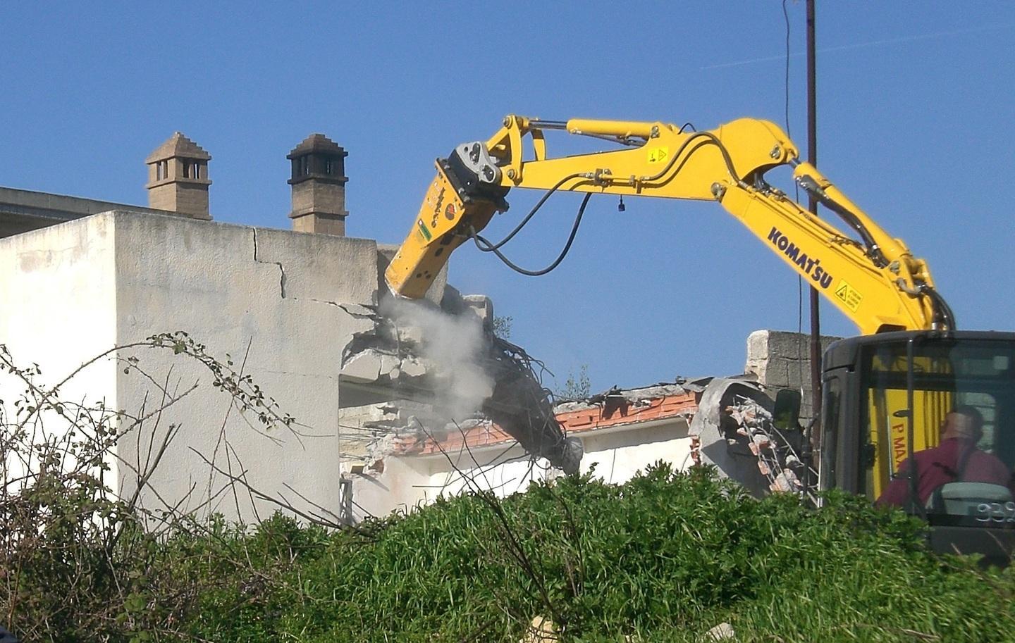 Villa abusiva a Portisco, ok alla demolizione 