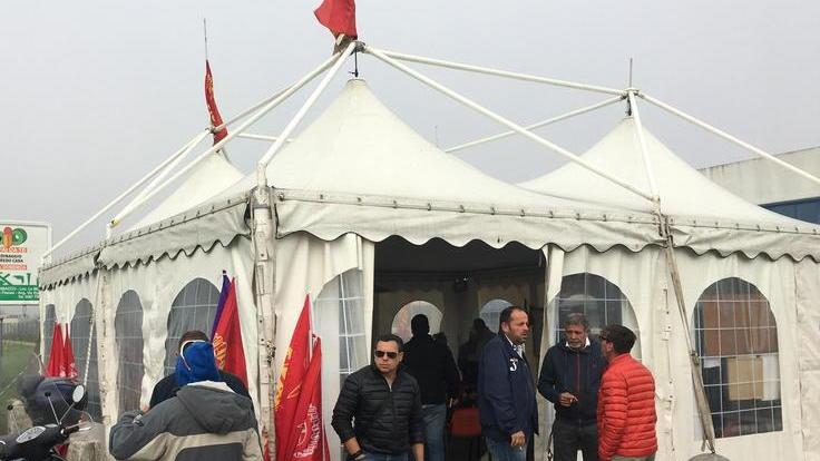 Per gli operai della Tmm è il giorno più lungo