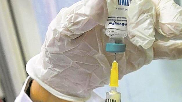 Caso vaccini, irregolari meno di 10 bimbi su 750