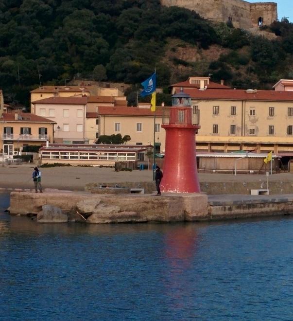 Passerelle fino alla battigia per un mare più accessibile 