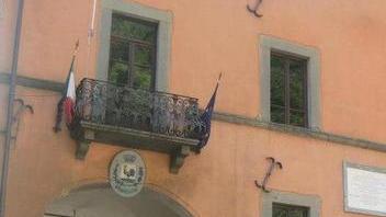 Gallicano al voto per dire sì o no alla fusione a tre