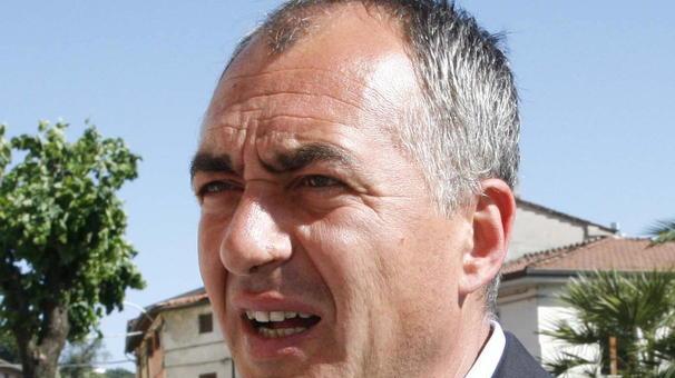 Neanche un euro a Massarosa per i rifiuti dal Lazio