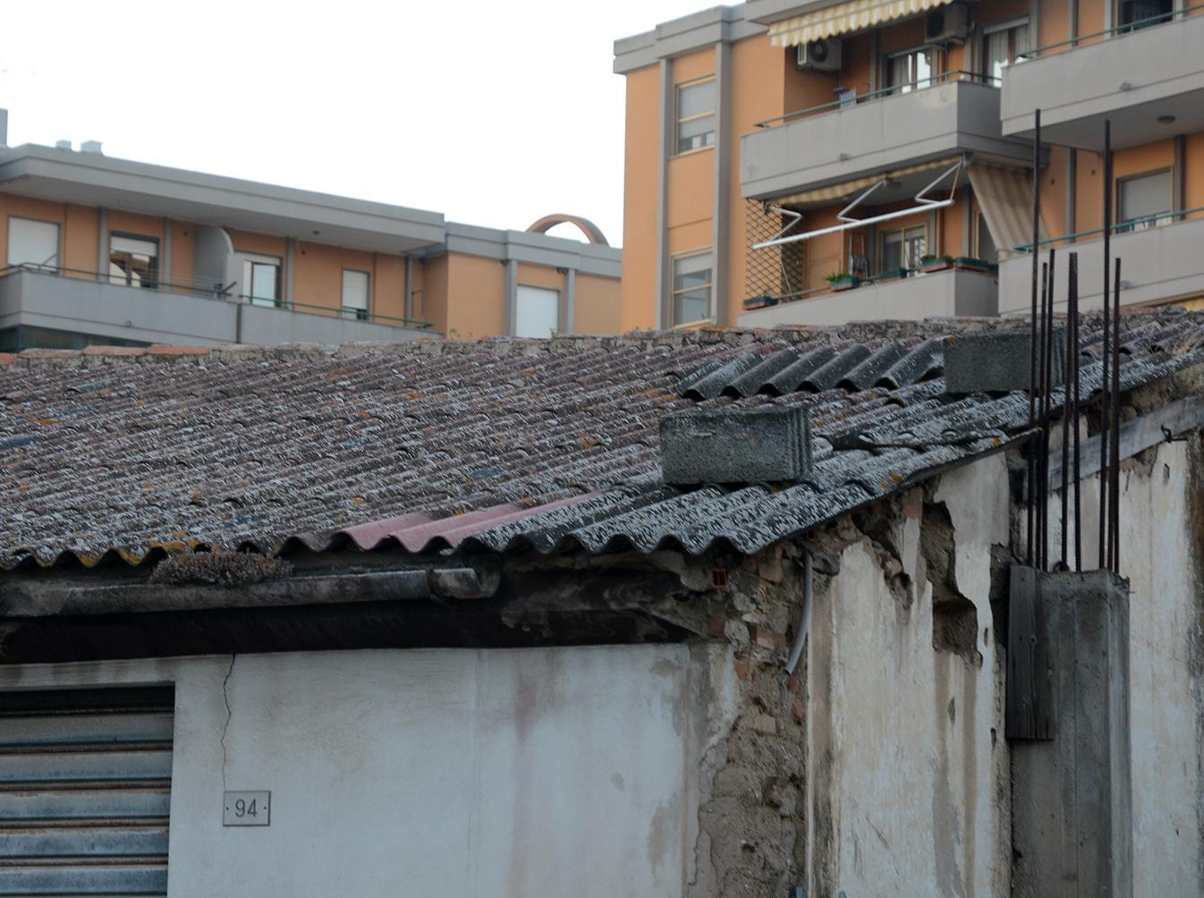 Bonifiche amianto, briciole dalla Regione 