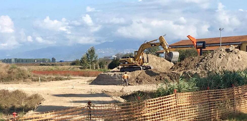 Via Traversagna ristretta per i lavori delle due rotatorie 