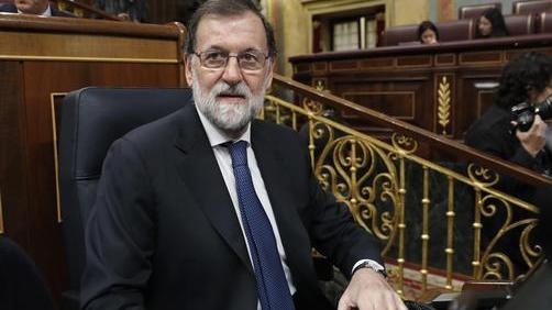 Rajoy al Senato accolto da applauso