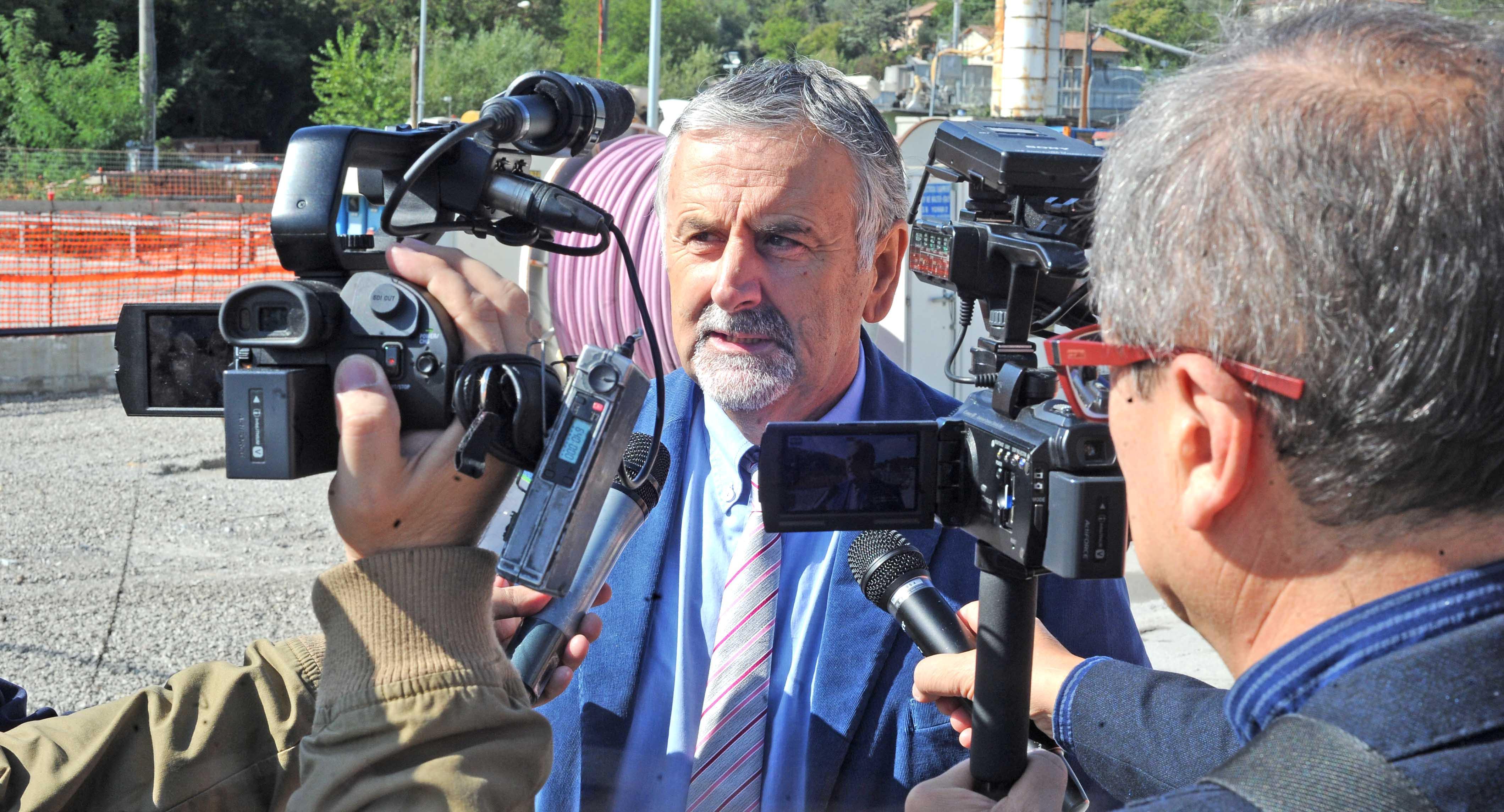 L'assessore regionale ai Trasporti, Vincenzo Ceccarelli